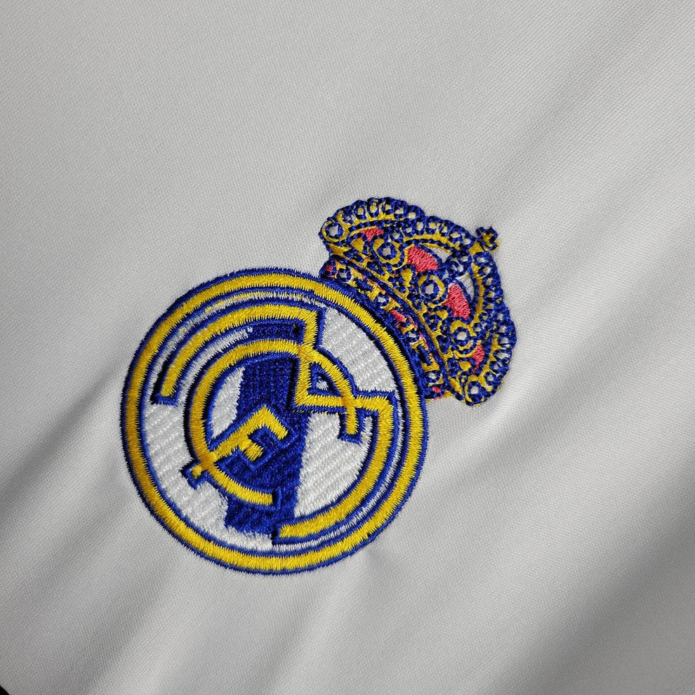 Real Madrid 2025/26 home jersey